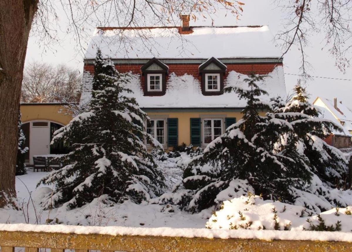 Alte Schule Villa Herrentierbach Екстериор снимка