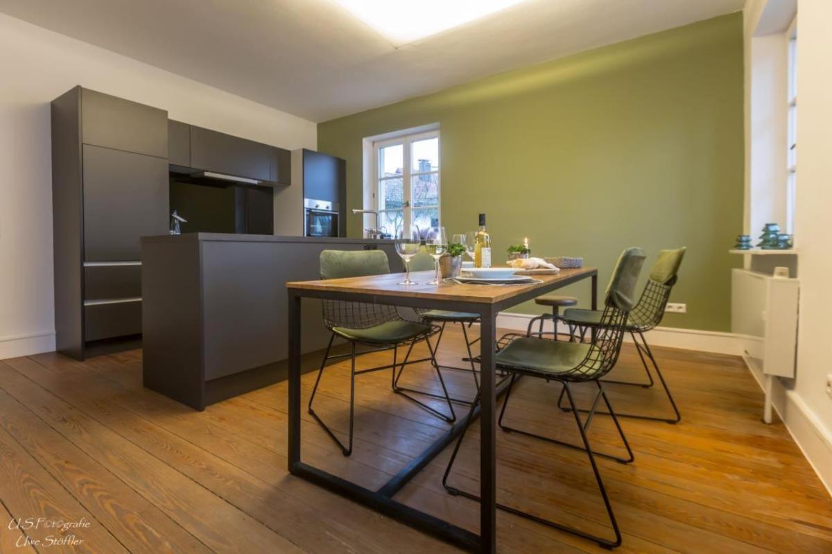 Alte Schule Villa Herrentierbach Екстериор снимка